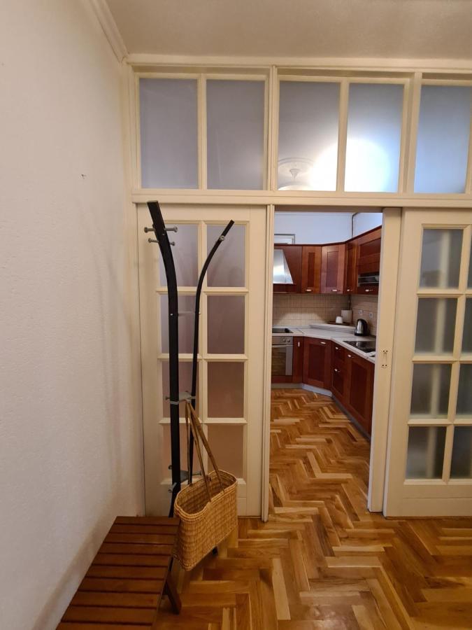 City Center Apartment Sarajevo Luaran gambar